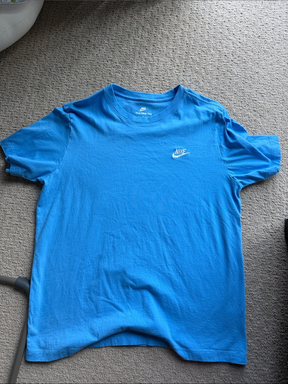 Nike Men’s Bright Blue Small Swoosh Crew Tee